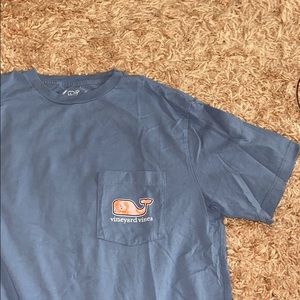 Blue Vineyard Vines tshirt